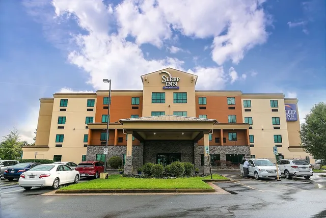 Sleep Inn & Suites Winchester near University