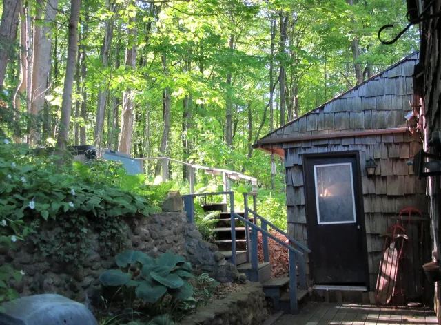 Peppermint Cottage B & B