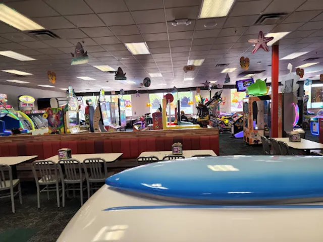 Chuck E. Cheese