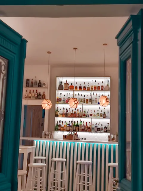 Athelas Cocktail bar