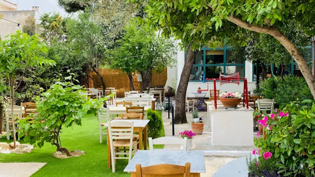 Δούκισσα Μεζεδοπωλείο