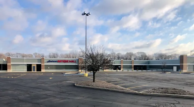 America's Antique Mall - Highland