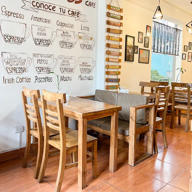 Sentidos coffeeshop & creperia