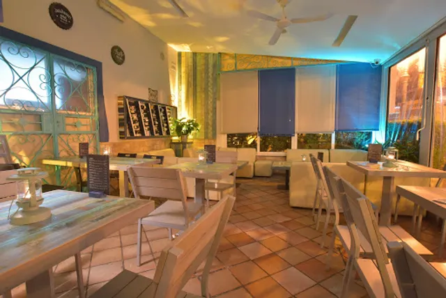 Bar Epomeo - Ischia - Cocktail Bar - Bistrot - Aperitivo - Enoteca