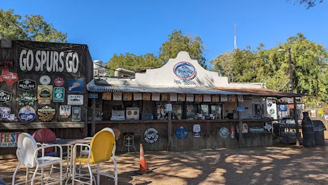 The Friendly Spot Ice House