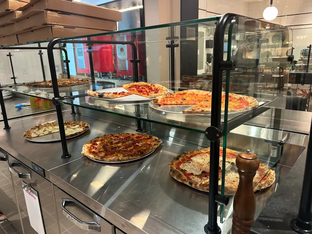 Luca's Brooklyn Pizzeria