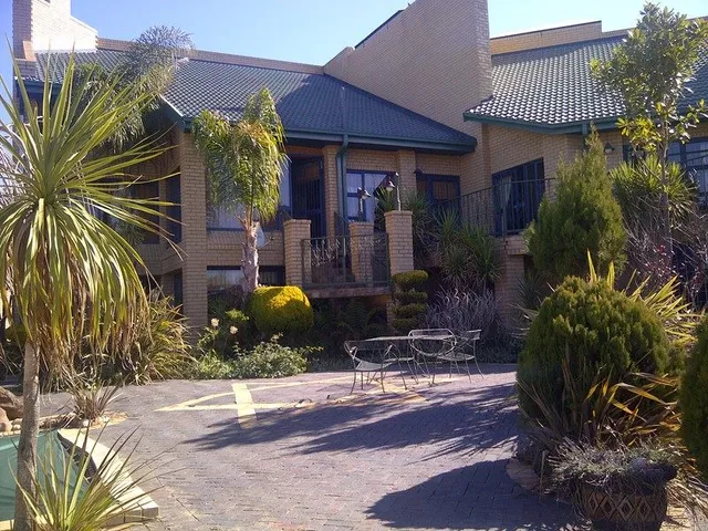 Riverside Guest House