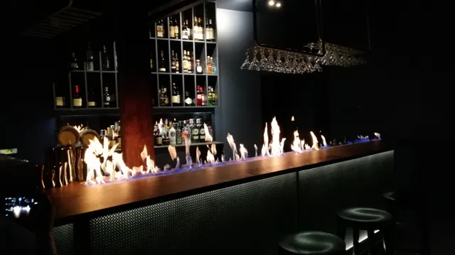 AMFORA RESTAURACJA & COCKTAILBAR