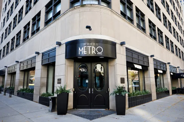 Oggie's Kitchen & Bar