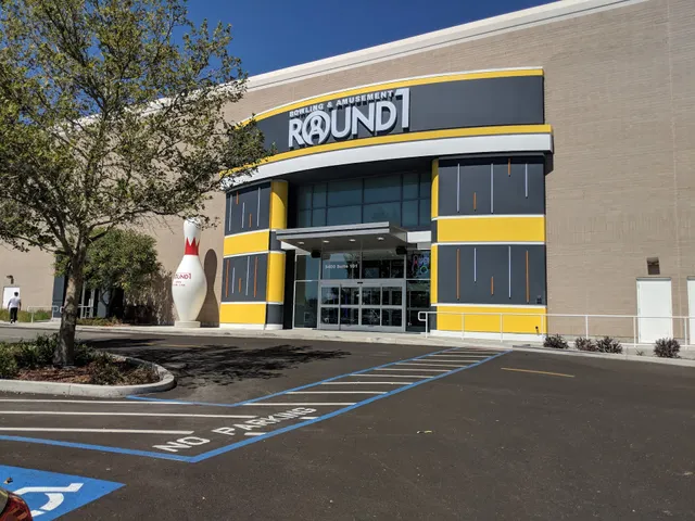 Meadowood Food Court