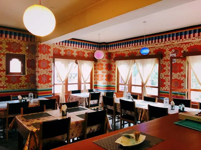 The Pot Restaurant & Bar