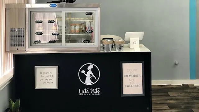 Late Nite Sweets N Treats