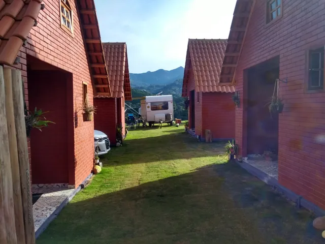 Pé da Pedra Pousada Camping