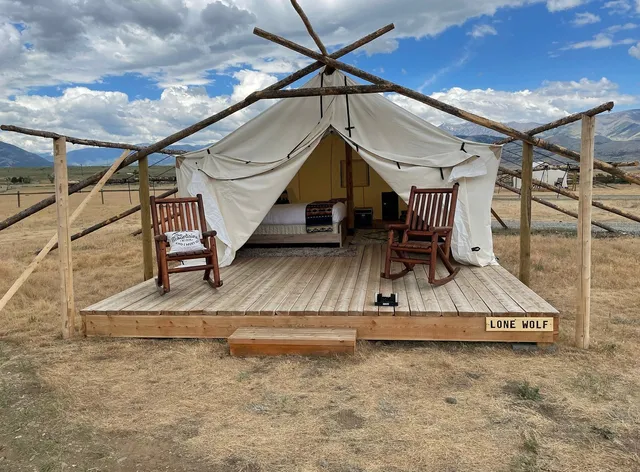 Yellowstone Dreamin Camp