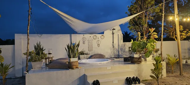 M Glamping by the sea