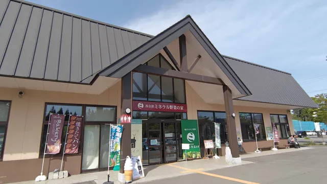 よりっせ フードコート