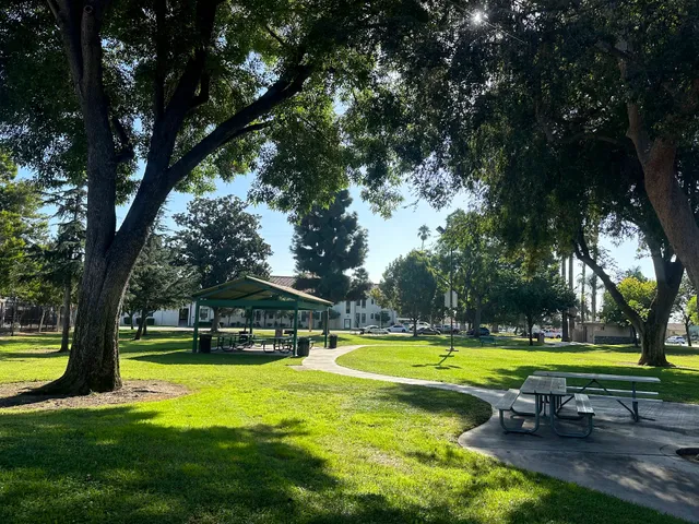 Sally Tanner Park