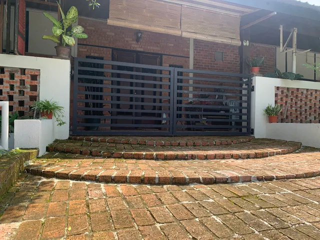 Sixty Courtyard Homestay