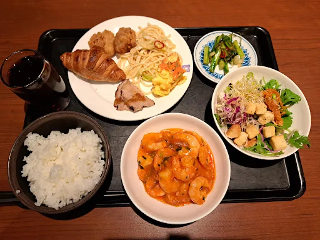 シルクホテル レストラン フルフル