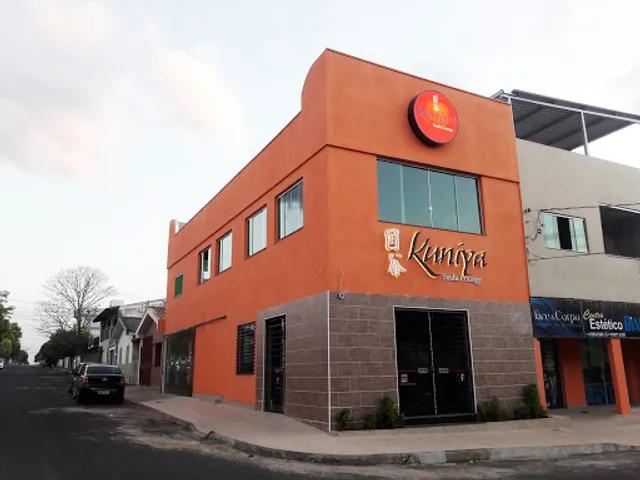 Kuniya Sushi Lounge - Restaurante Japonês