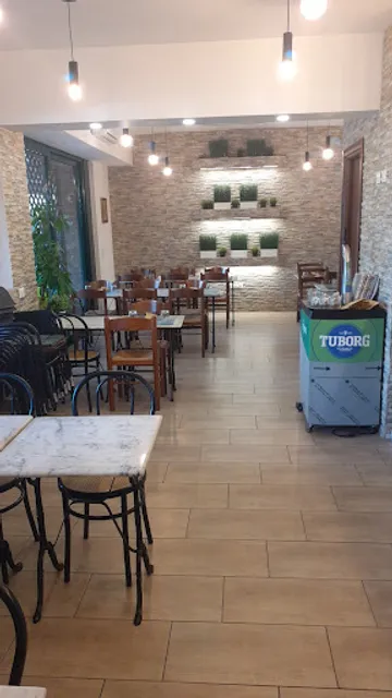 Un Posto Per Mangiare