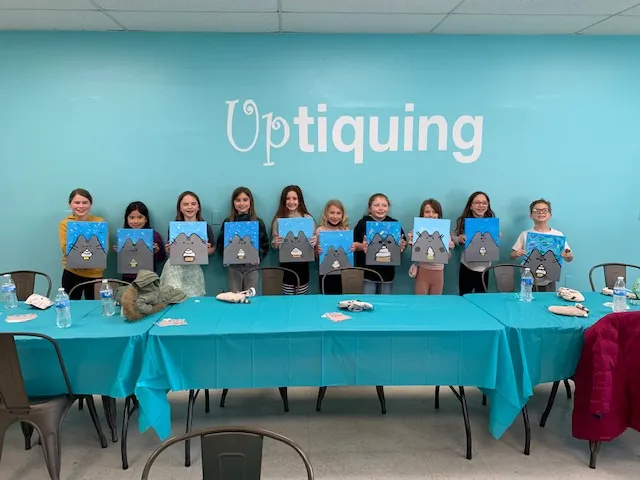 Uptiquing Paint & Ceramic Studio