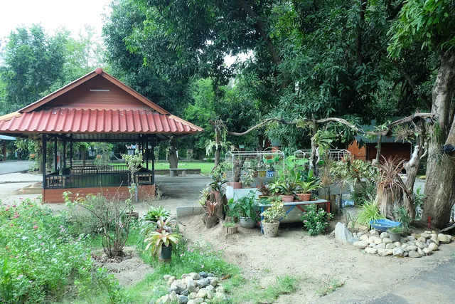 Baan Suan Chan Resort