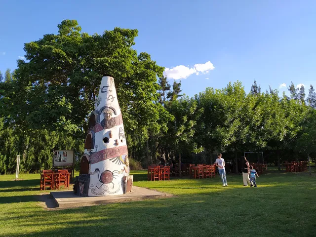 Regional and country store Las Amalias