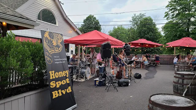 Vince’s Pizzeria and Taproom