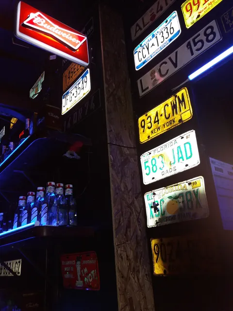 PIPPOS RANCHO & LICORES