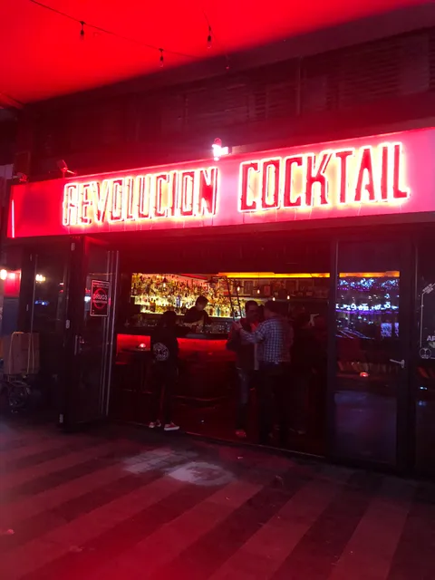 RevOlucion Cocktail