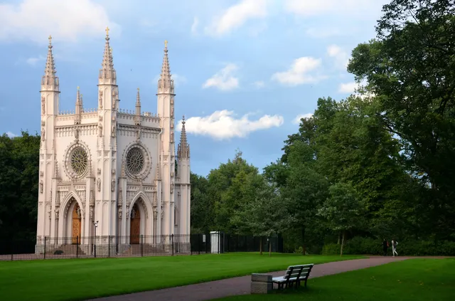 Готическая капелла