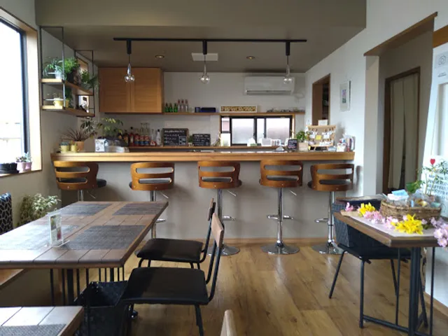 Cafe Restaurant Mioritomo