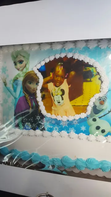 Shoppers Square Shopping Center