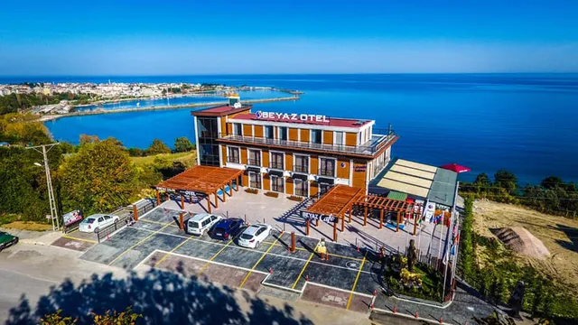 Beyaz Otel Gerze