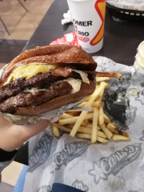 Carl's Jr.
