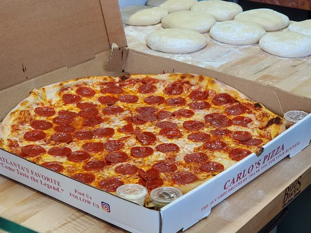 Carlo's Pizza & The Little Giant Market