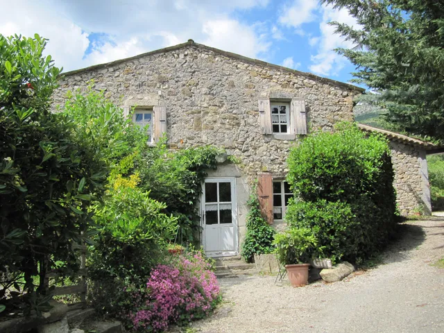 Gites et chambres d'hôte - Les Arnauds Me Pichon