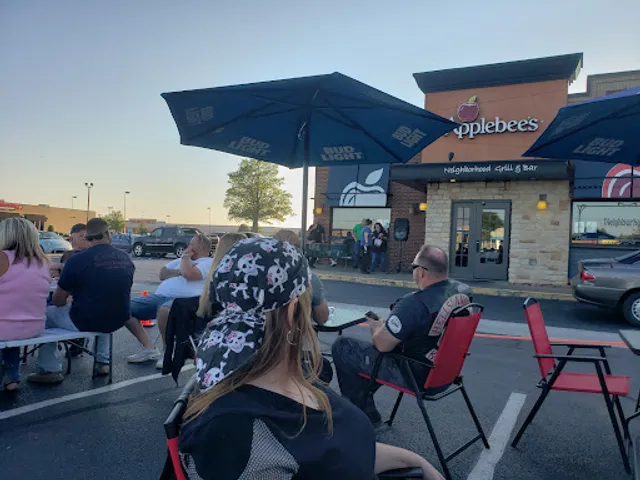 Applebee's Grill + Bar
