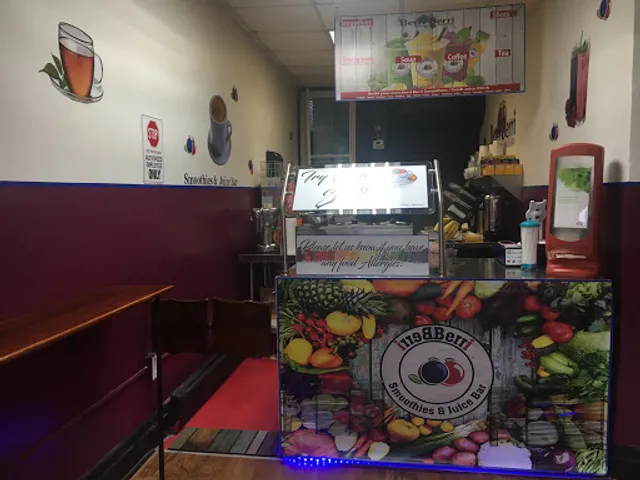 Berri berri smoothie and juice bar .
