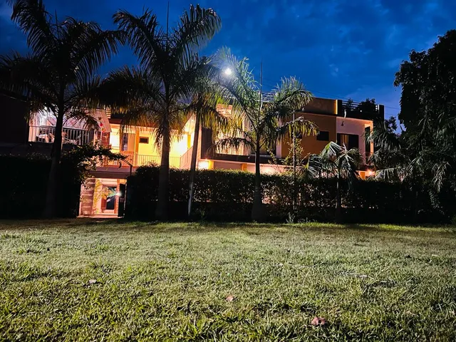 Heartwood Farms Corbett