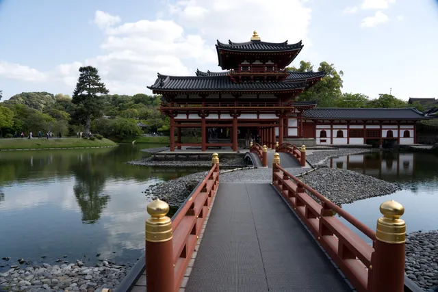 Byodo-in Omotemon (Front Gate)