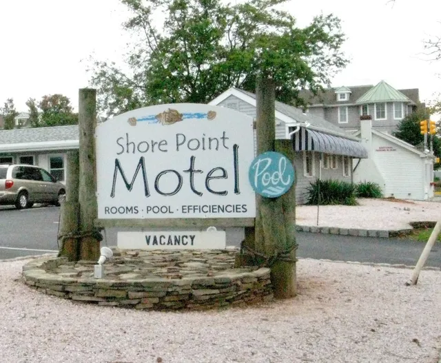Shore Point Motel