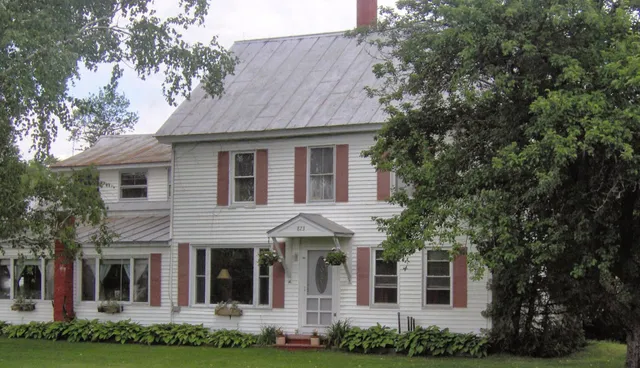 Pine Grove Lodge and Cabins