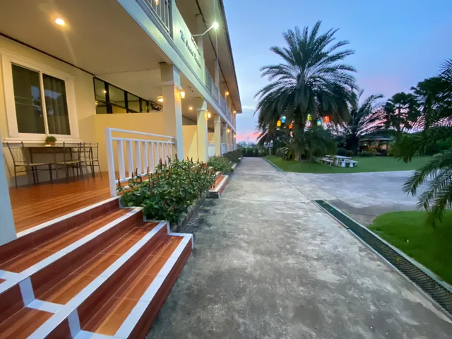 The Oriental Residence Surin