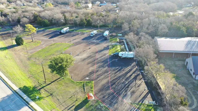 Dallas Melissa RV and Tiny Home Park