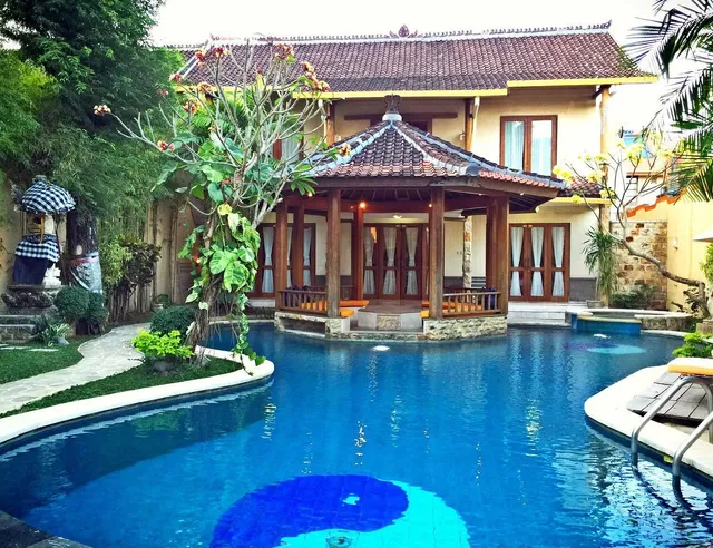 Mayang Villa - 4 Bedrooms Private Pool Villa In Seminyak Bali