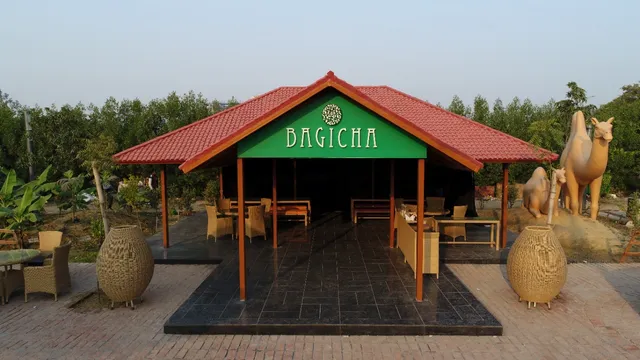 Bagicha - By Dayal Bagh