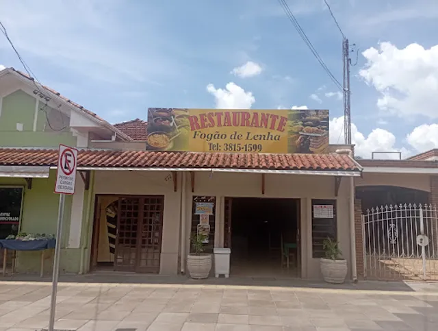Restaurante Fogão de Lenha