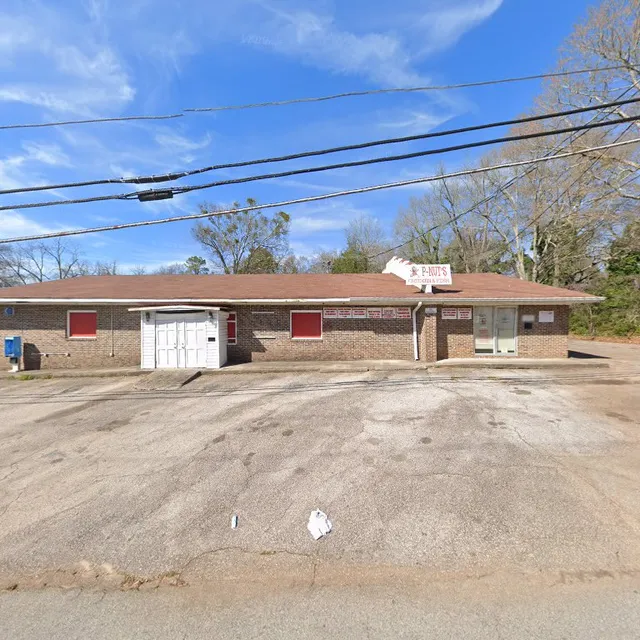 P-Nut's Chicken & Fish